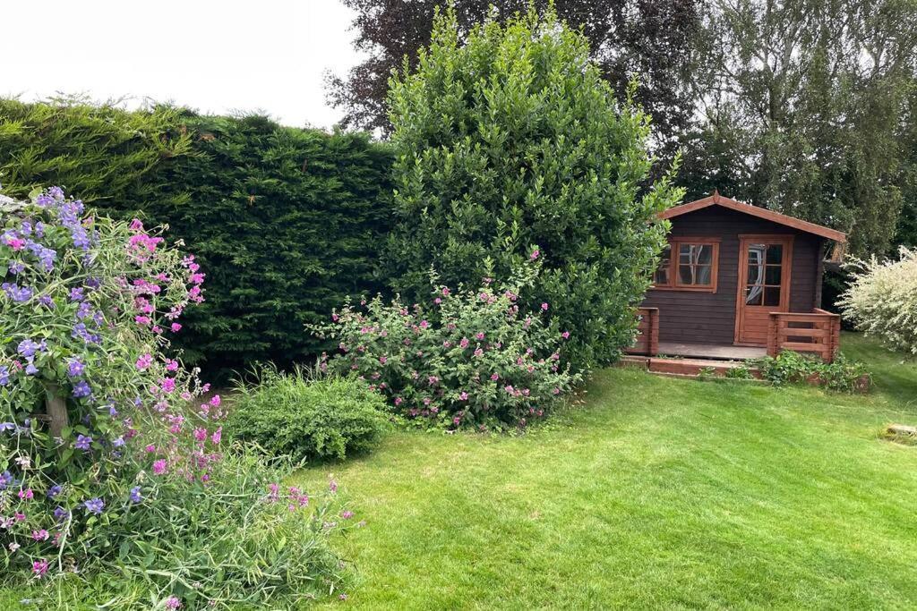 3 Bed Bungalow In Winchcombe, Cotswolds,Gloucester Extérieur photo